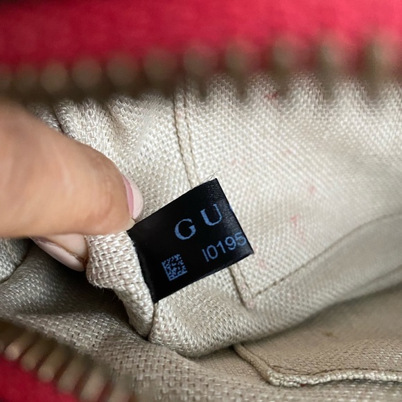 ✨✨Gucci Bee Web Camera Bag✨✨ - Picture 14 of 16